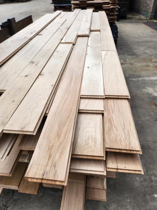 mix-kwaliteit massieve eiken planken 100mm breed 15mm dikte