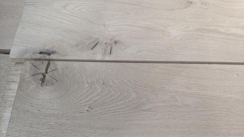 Eiken vierkant geschaafde planken