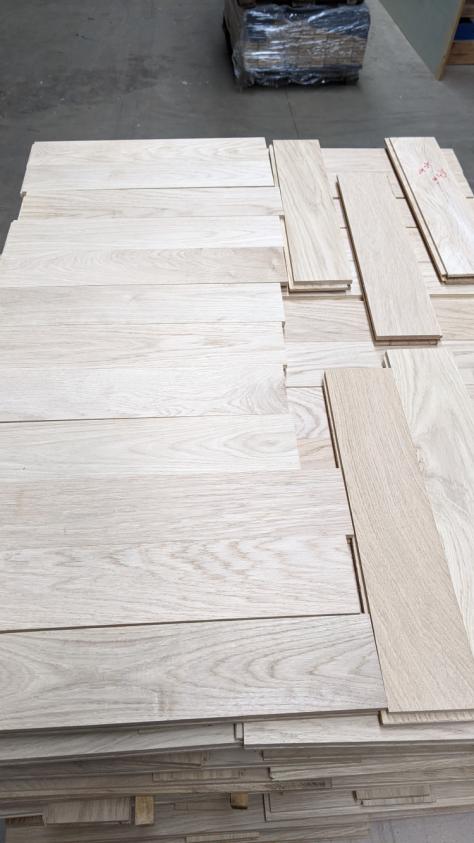 Massieve eiken visgraat parket – D-klasse